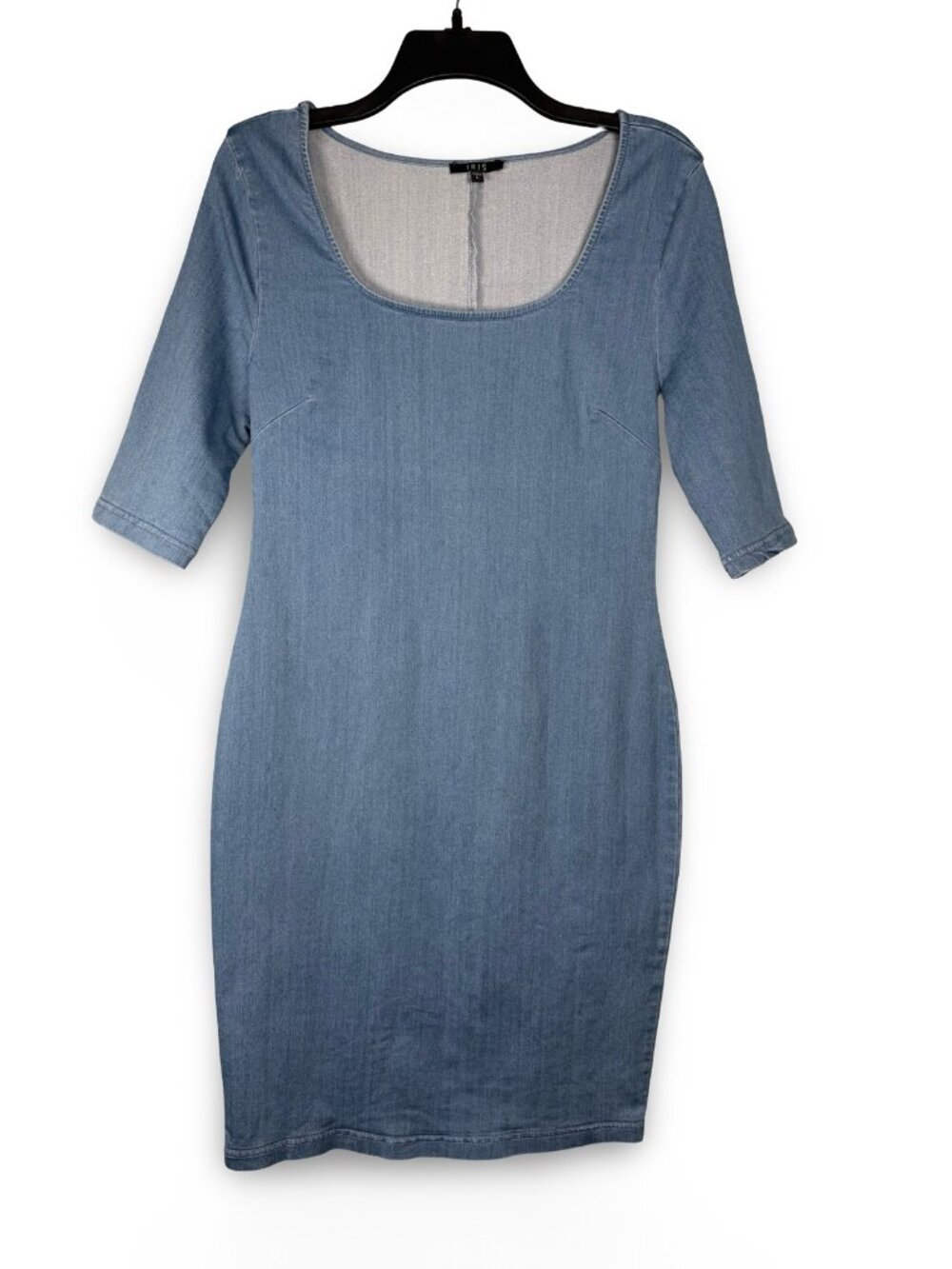 IRIS Denim Bodycon Dress Womens L Blue Above Knee Scoop Neck Half Sleeve Stretch